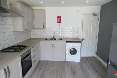 6 bed house, Blackfriars Road, University of Portsmouth, Portsmouth, PO54LN - Image 3